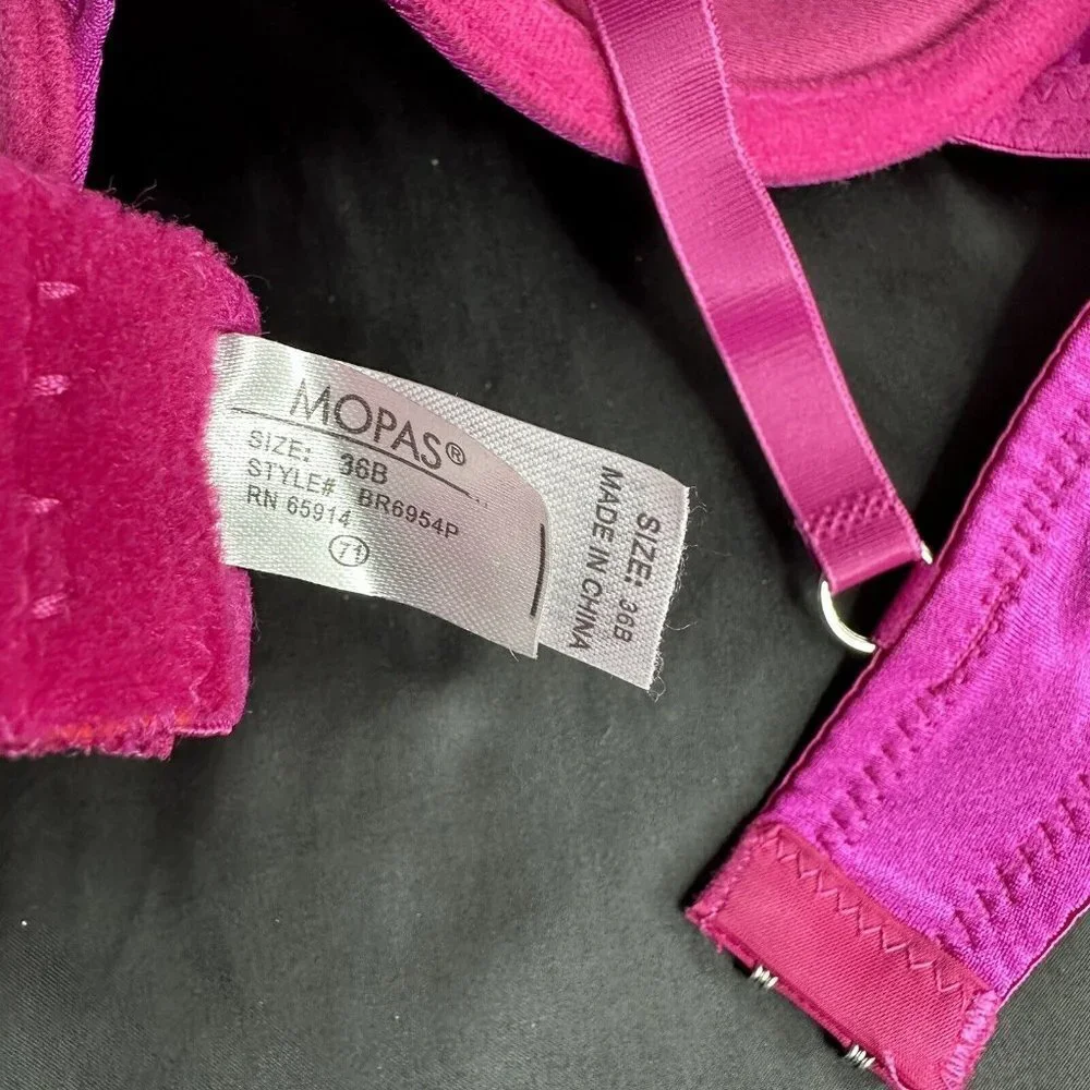 Mopas Intimates Pink Bra Rhinestone Straps Adjustable Straps Underwire - Picture 11 of 12